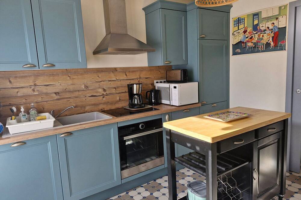 Quiet Getaway with Views, Near Loire & Canal, Pet-Friendly, Ideal for Groups in Briare, Montargis region