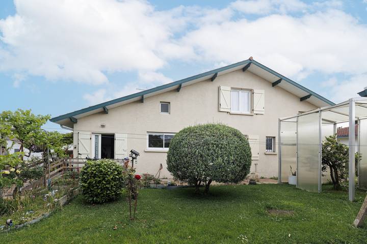 Maison de vacances pour 14 personnes, avec Jardin à Saint-Vincent-de-Tyrosse