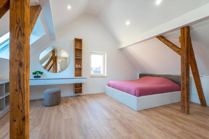 Location de vacances pour 8 personnes, avec jardin et balcon à Lingolsheim