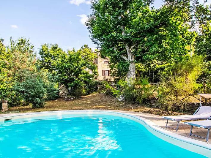 Ferienhaus für 6 Personen, mit Terrasse und Garten sowie Pool in Umbrien - 2