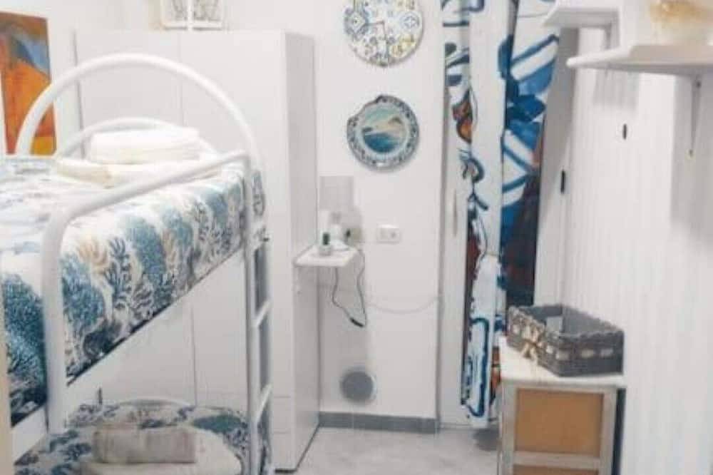 Entire apartment, Da Federica - Holiday home Baia Porto Delle Genti in Lipari