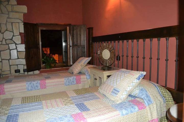 Beautiful Canarian Cottage In Typical Canarian Village in La Montañeta, Garachico