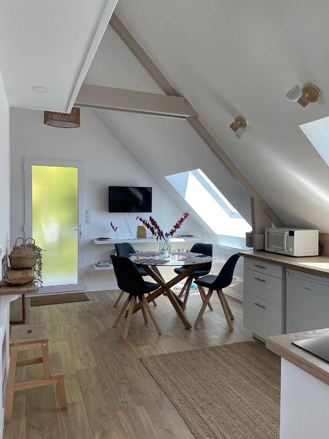 Gîte pour 2 personnes, avec vue et terrasse à Sainte-Geneviève-lès-Gasny - 3