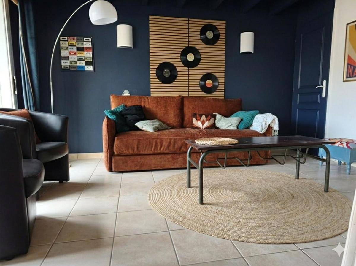 Maison en pierres avec boulodrome et ping pong, terrasse et jardin in Chaudron-en-Mauges, Montrevault-sur-Èvre