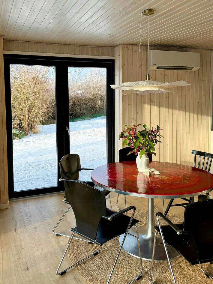 Ferieudlejning for 6 personer, med Terrasse i Vejby