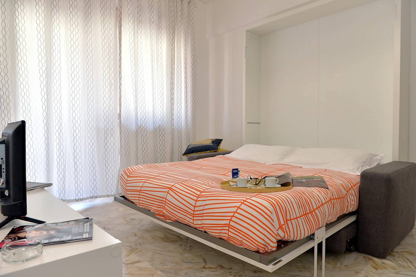 Estudio entero, Elegante Estudio con Balcón Vista al Mar en Maiori - 30 m² in Maiori, Costa Amalfitana