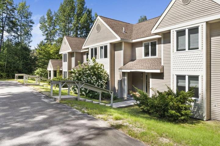 Ferienhaus für 10 Personen, mit Pool und Terrasse - 1
