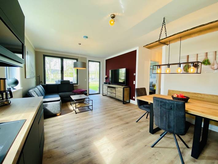 Ferienwohnung für 4 Personen, mit Terrasse und Garten in Baabe, Rügen