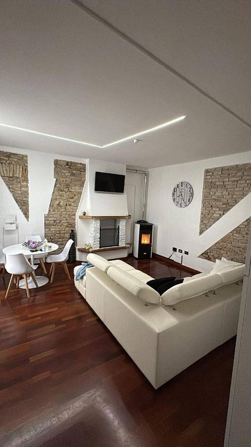 Vakantieappartement voor 4 personen, met tuin en uitzicht in Desenzano del Garda