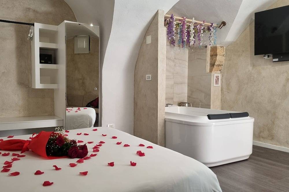 Apartamento entero, Suite con Vasca Idromassaggio nel cuore antico di San Giovanni Rotondo in San Giovanni Rotondo, Gargano