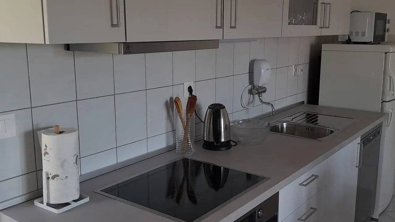 Ganze Ferienwohnung, Ferienwohnung für 4 Personen (36 m²) in Maslinica in Maslinica, Solta