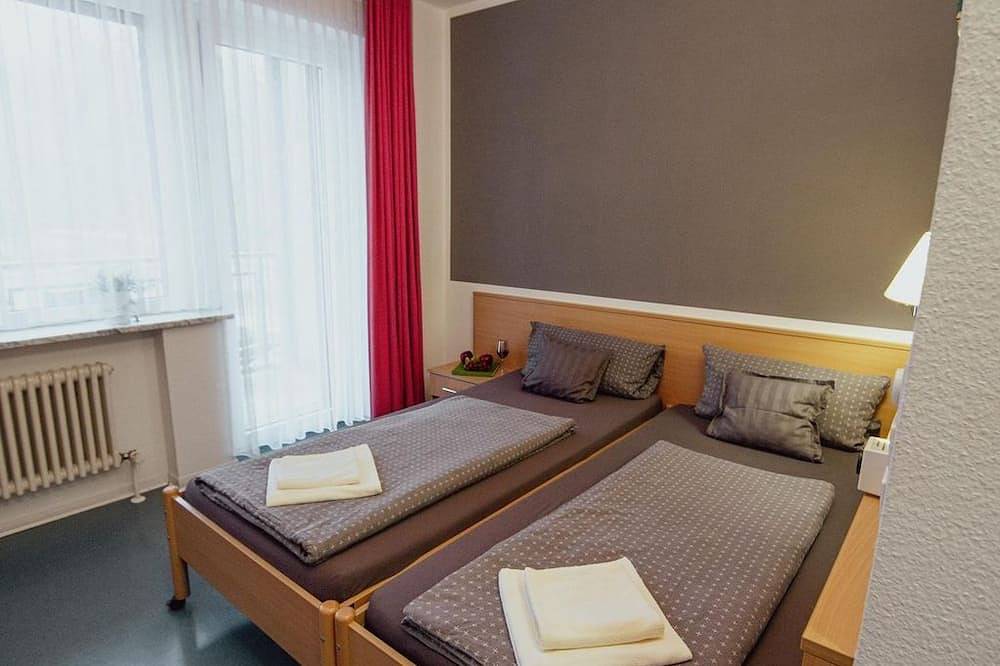 Einzelzimmer - Green Night Hotel in Falkenstein, Chemnitz und Umgebung