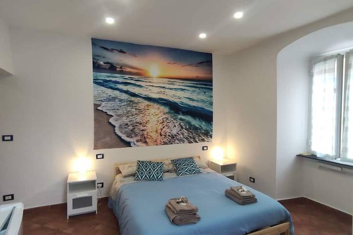 Ganze Wohnung, The colors of the sea, comfortable and cozy apartment in the center of Genoa. in Genua (Stadt), Genua