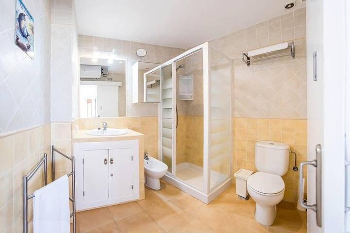 Gîte pour 4 personnes, avec piscine ainsi que balcon et jardin à Zahara de los Atunes - 3