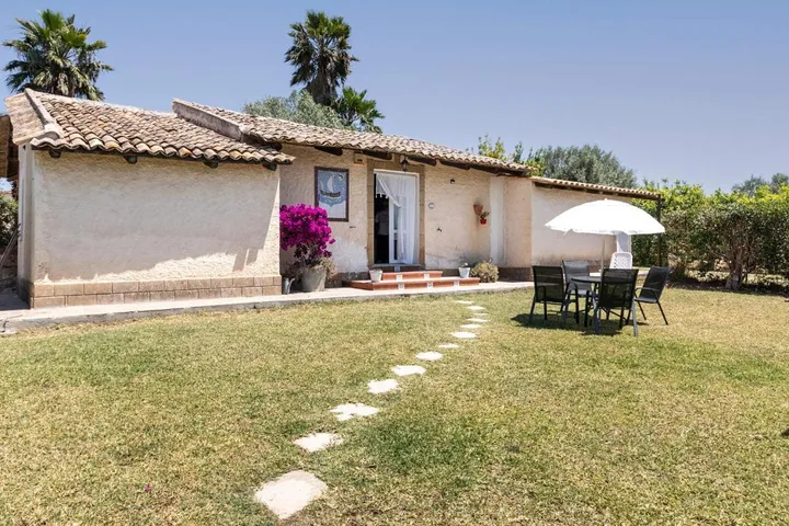 Residence per 2 persone, con panorama e giardino, con animali domestici - 1