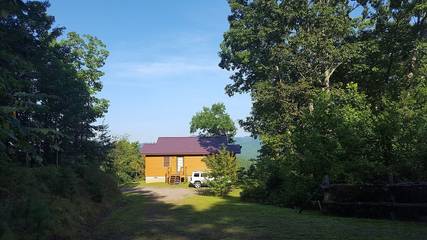 Log Cabin for 4 Guests in Blue Ridge Mountains, North Carolina, Picture 4