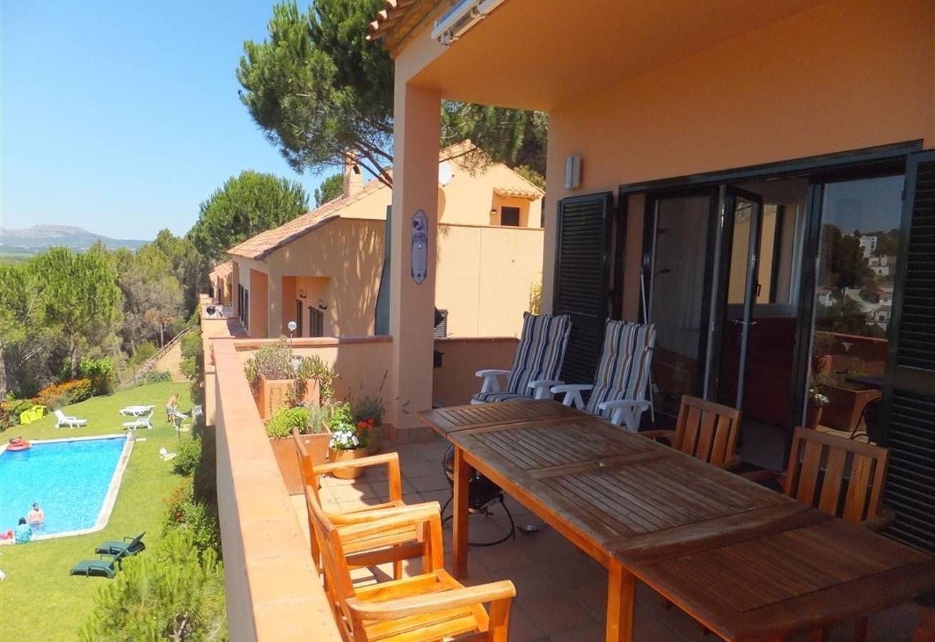 Villa Casa Oreneta close to the Beach with Mountain View, Shared Pool & Garden, Terraces & Wi-Fi in Begur, Costa Brava