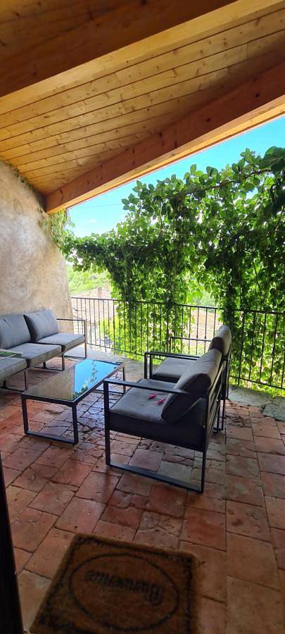 Location de vacances pour 8 personnes, avec terrasse et vue, animaux acceptés à Balazuc - 4