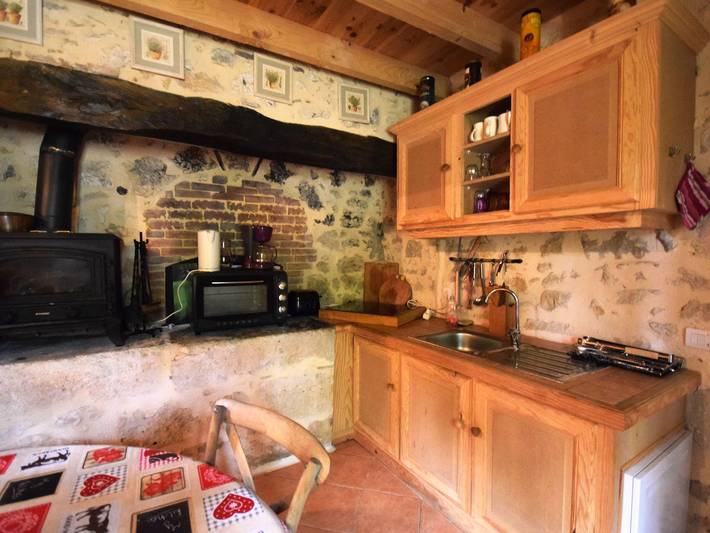 Gîte pour 4 personnes, avec terrasse, adapté aux familles à Bon-Encontre - 3