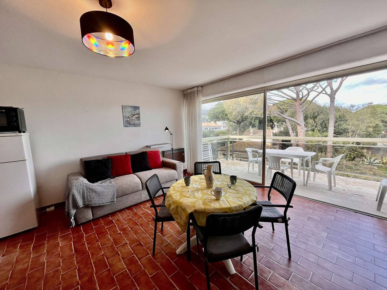Ganze Wohnung, Studio en Front de Mer à Cavalaire-sur-Mer – 4 Couchages, Clim, Terrasse, Parking Sécurisé in Cavalaire-sur-Mer, Draguignan Region