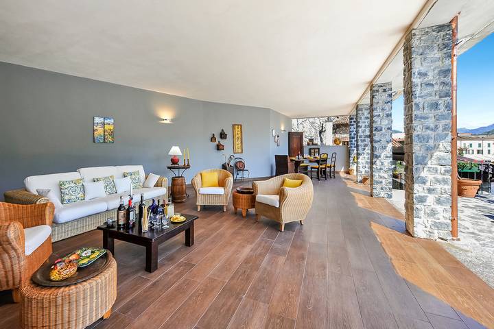 Ferienhaus für 4 Personen, mit Balkon und Terrasse sowie Kinderpool und Seeblick am Luganersee - 4