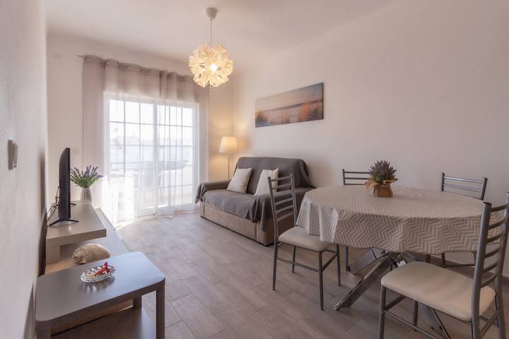 Ganze Wohnung, Ferienwohnung 'Lota Premium' mit Balkon und Klimaanlage in Manta Rota, Vila Nova de Cacela