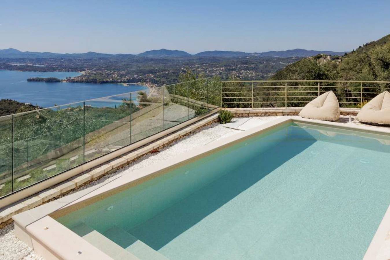 Villa Oliveta in Spartilas, Korfu