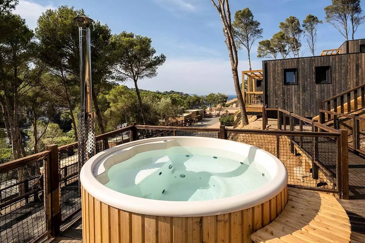 Canvas Lodge Queen 2 personas in Sa Riera, Begur