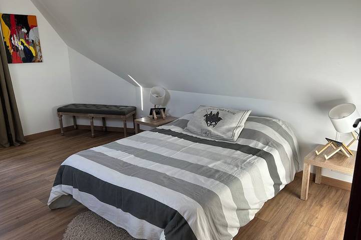 Location de vacances pour 7 personnes, avec terrasse et jardin à Luneray - 3