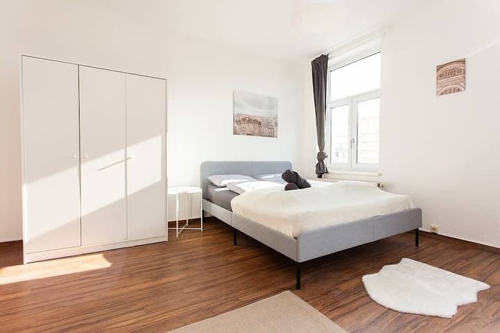 Ganze Wohnung, Fullhouse | S13 | 3 Bedroom in Halle, Saale-Unstrut