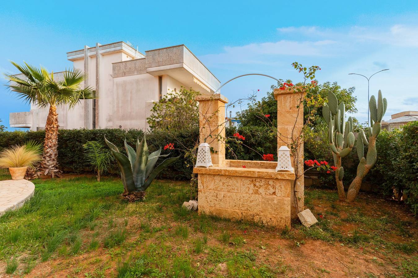 Appartamento intero, Appartamento "Villa Claudia" con giardino privato e Wi-Fi in Matino, Golfo di Taranto