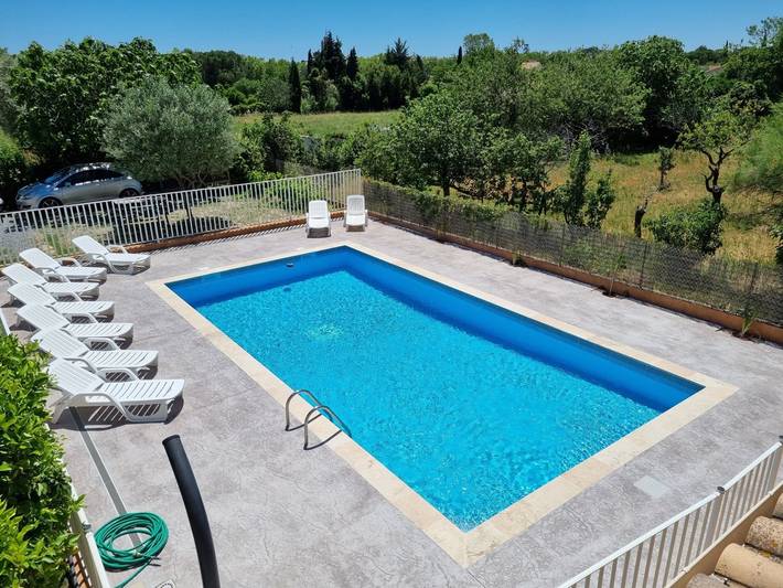 Gîte pour 4 personnes, avec piscine ainsi que balcon et jardin à Caux - 3