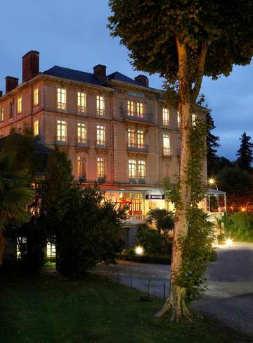 Hôtel pour 2 personnes, avec vue et jardin à Salies-de-Béarn