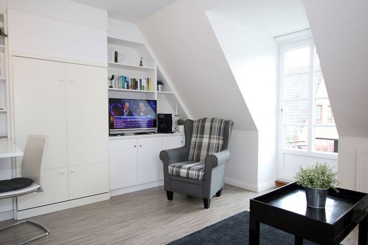 Ganze Wohnung, Ferienwohnung mit 2- Zimmern auf ca. 35m² in Wyk auf Föhr (Stadt), Wyk auf Föhr