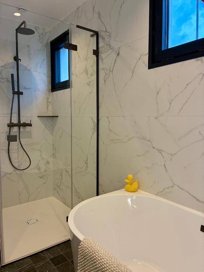 Villa pour 6 personnes, avec jardin et jacuzzi dans Golfe-Juan - 2