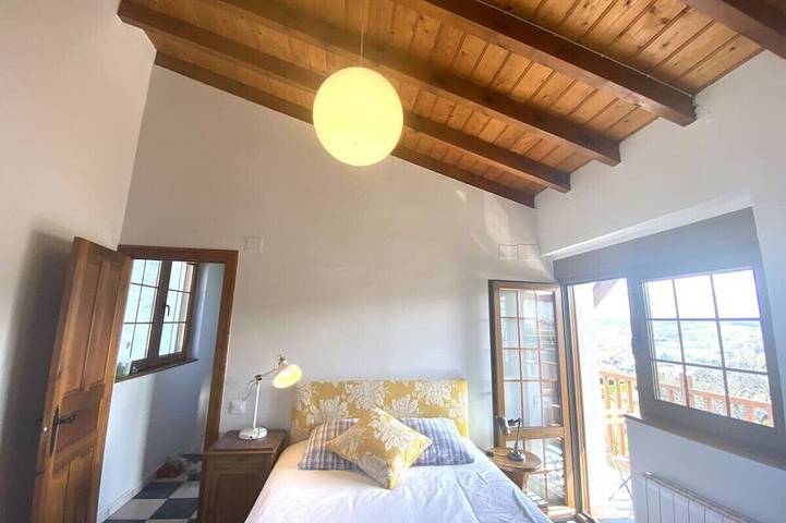 Entorno Rural Casita El Trisquel 18002 in Bareyo, Kantabrische Küste