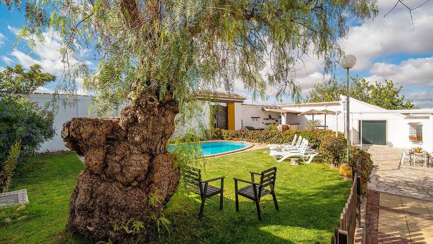 Casa rural para 16 personas en Alameda - 2