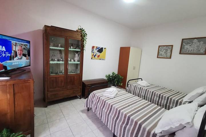 Casa vacanze con 5 posti letto nel borgo di Satriano a 9km da Soverato in Satriano, Provincia di Catanzaro