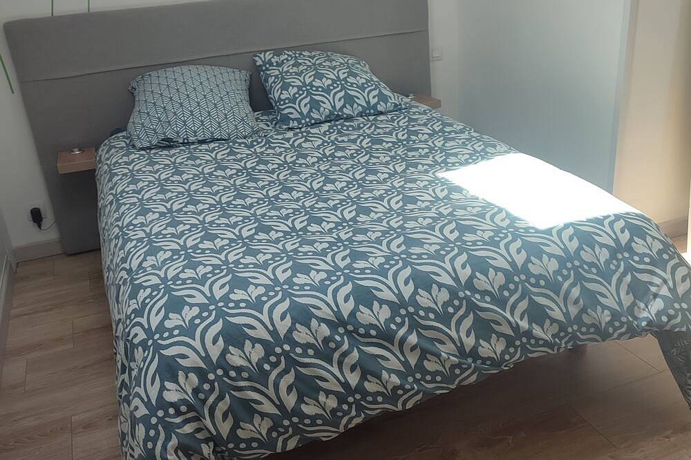 Ganze Wohnung, Haven of peace in Montauban (45 kms from Toulouse) with Spa facilities,.2 mns from Ingréo in Montauban, Tarn-et-Garonne