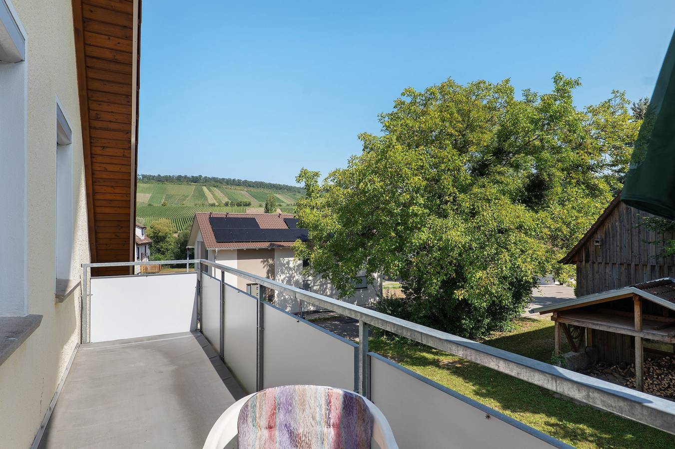 Ganze Wohnung, Ferienwohnung 'Holunderbusch' mit Balkon und Wi-Fi in Obersulm, Kurpfalz