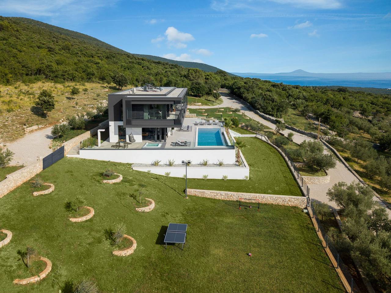 Luxusvilla Istria Prestige mit Pool in Raša, Ostküste Istrien