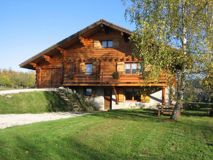Gîte pour 6 personnes, avec Terrasse ainsi que Jardin et Vue