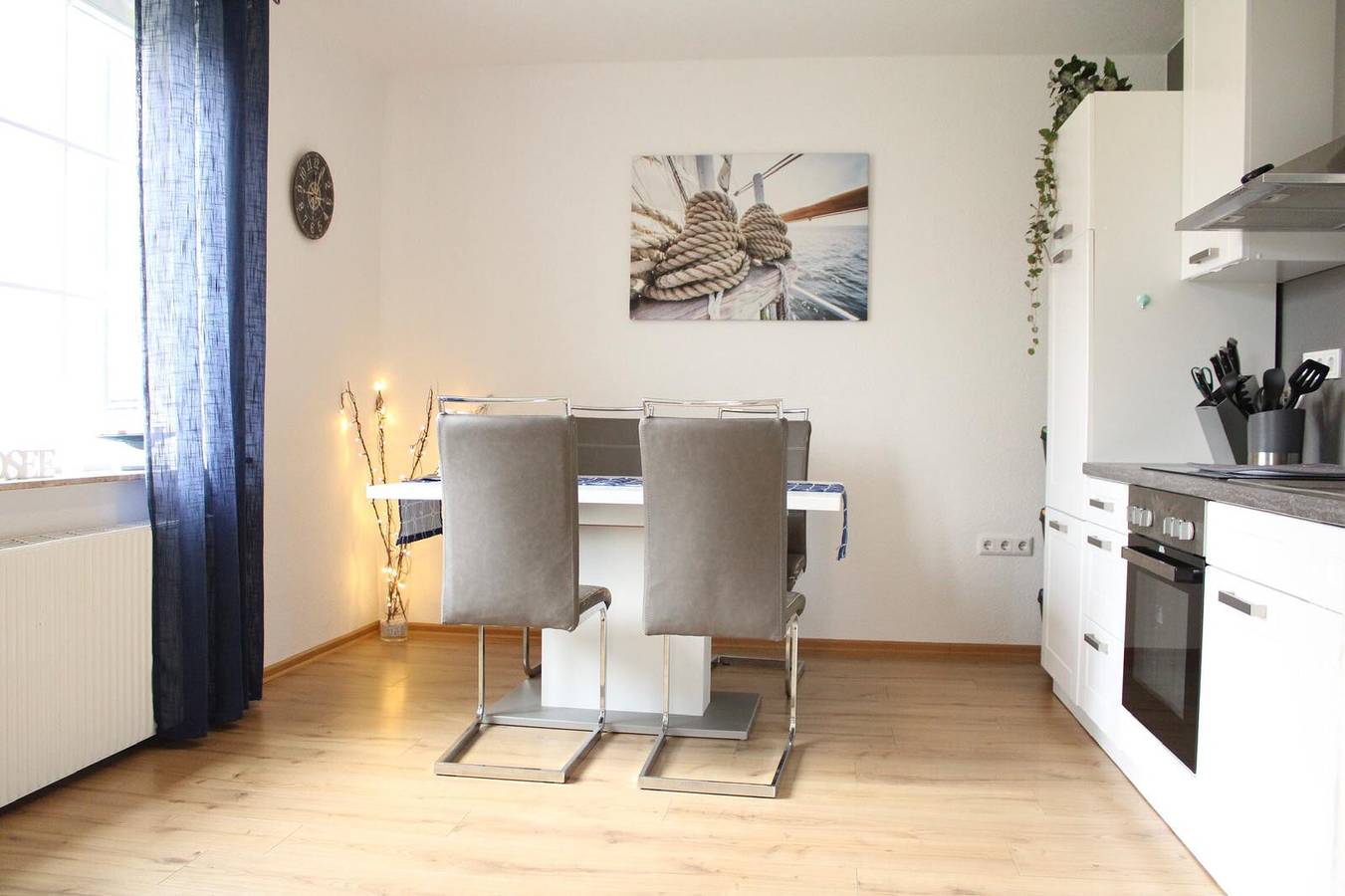 Casa de vacaciones 'Leinen Los' con terraza compartida, jardín privado y Wi-Fi in Campen, Krummhörn