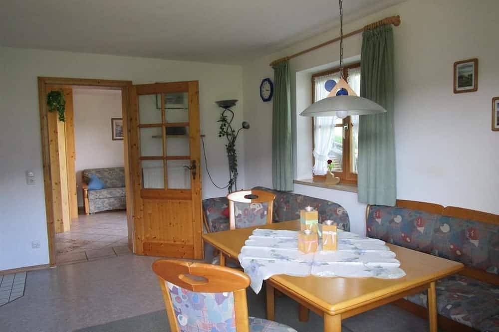 Ganze Wohnung, Ferienw. Heimgarten, 2 Schlafz., Hund auf Anfrage - Haus Florian Lory in Bad Kohlgrub, Bayerische Alpen