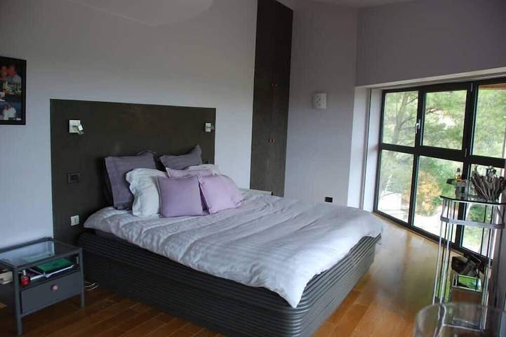 Location de vacances pour 8 personnes, avec jardin et balcon à Saint-Marc-Jaumegarde - 2