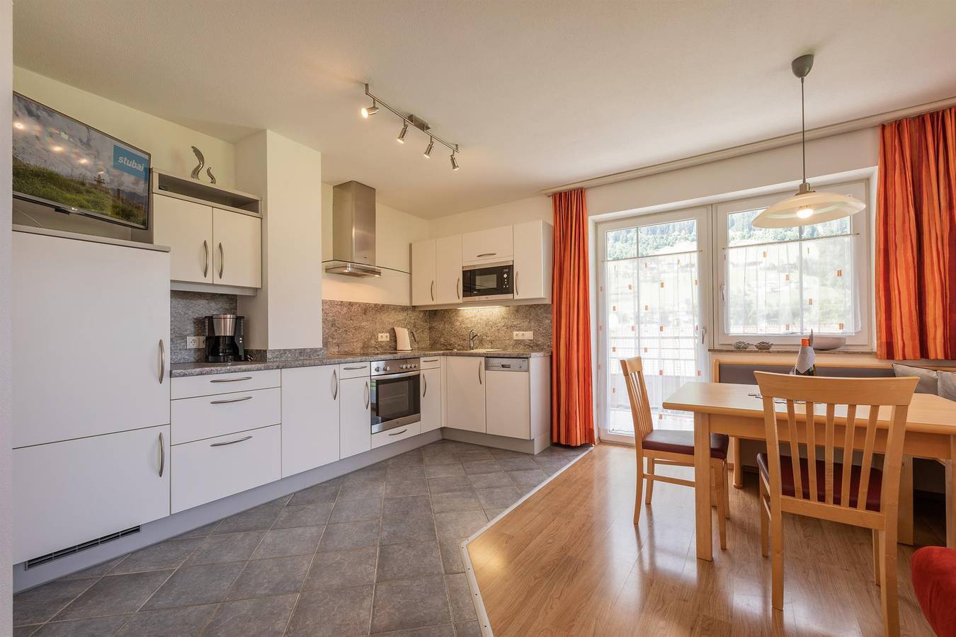 Ganze Ferienwohnung, Apartments Nadine in Neustift, Neustift im Stubaital