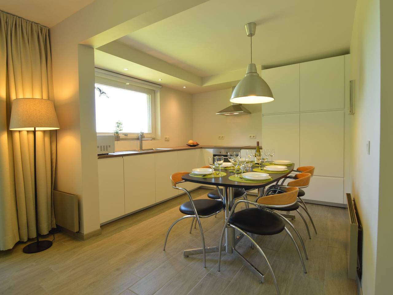 Ganze Wohnung, Familienapartment; Bouillon und Fluss Semois in Bièvre, Region Namur
