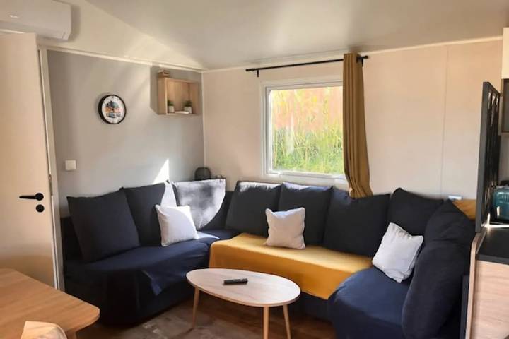 Camping pour 8 personnes, avec Terrasse et Piscine à Canet-en-Roussillon - 3