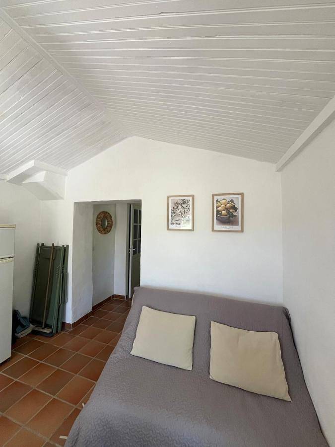 Location de vacances pour 2 personnes, avec terrasse et jardin à Montfort-sur-Argens - 3