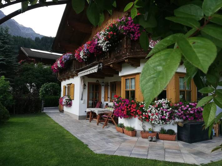 Ferienwohnung für 2 Personen, mit Balkon und Terrasse sowie Garten in Kals am Großglockner - 2